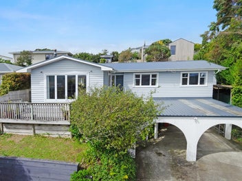 222 Helston Road, Paparangi, Wellington