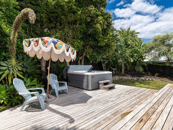 35A Tindalls Bay Road, Tindalls Beach, Whangaparaoa