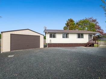 2/26 Parakai Avenue, Parakai, Helensville