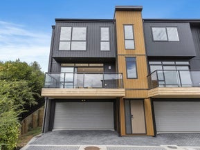 15 Timo Way, Flat Bush, Auckland