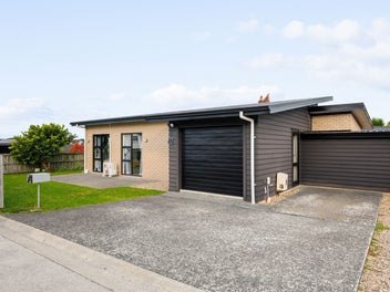 80 Sylvester Crescent, Flagstaff, Hamilton