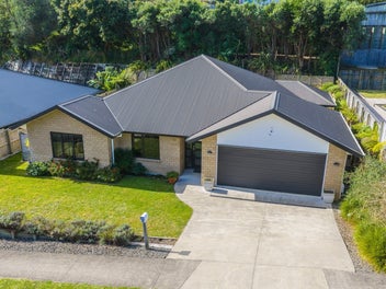4 Frederick Place, Whalers Gate, New Plymouth