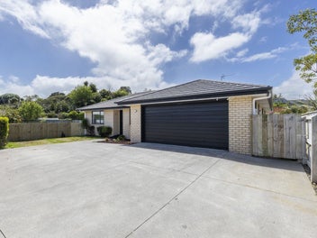 37 Cyrus Street, Whalers Gate, New Plymouth