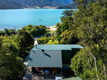 3900 Kenepuru Road, Picton
