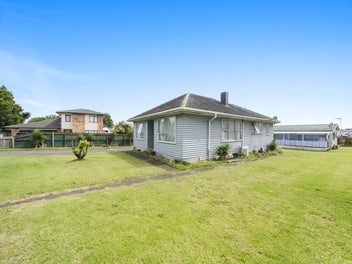 215 Buckland Road, Mangere East, Auckland