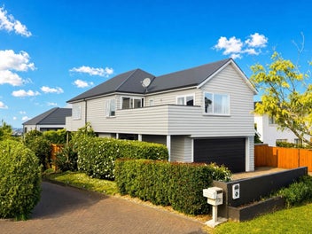 2/20 Tui Glen Road, Birkenhead, Auckland