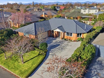 5 Creedon Glen, Casebrook, Christchurch