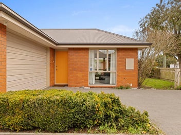 1/31 Tuckers Road, Redwood, Christchurch