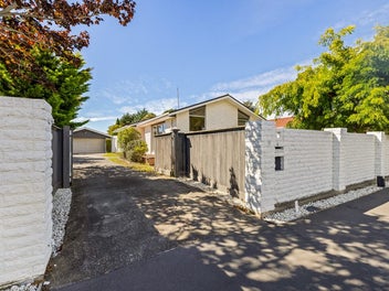 10 Glen Place, Parklands, Christchurch