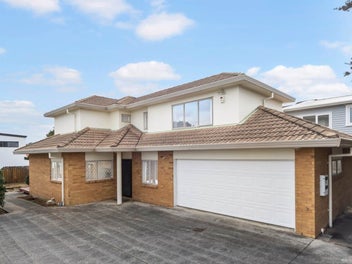 47A Hayr Road, Three Kings, Auckland