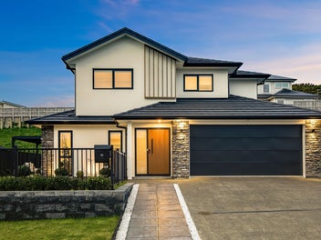 11 Te Hoiere Street, Aotea, Porirua