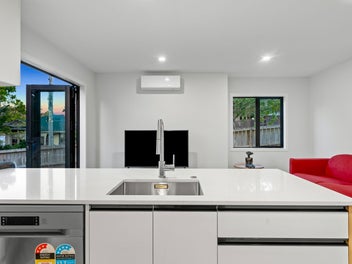 1/44 Kingsland Avenue, Kingsland, Auckland