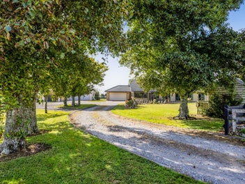 144 Monmouth Road, Pembroke, Stratford
