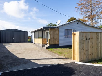 135 Junction Road, Mangorei, New Plymouth