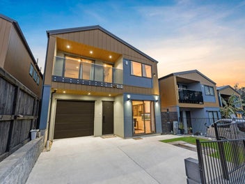 11 Pumau Place, Flat Bush, Auckland