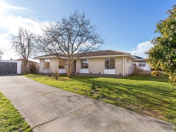 5 Kawau Crescent, Bromley, Christchurch