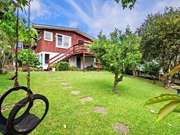 32 Rutherford Terrace, Meadowbank, Auckland