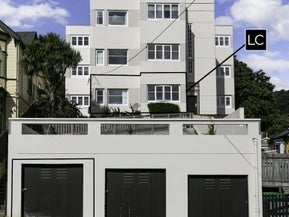 1/2 Hawker Street, Mount Victoria, Wellington