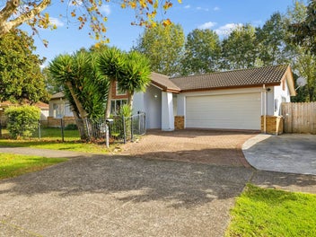 92 Riverton Drive, Randwick Park, Auckland
