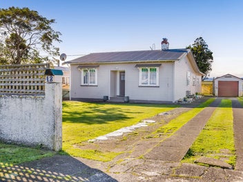 12 Glasgow Street, Hawera
