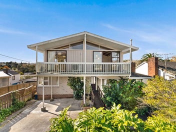 1/27 Kaipatiki Road, Glenfield, Auckland