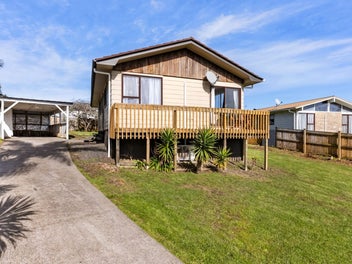 21 Shalimar Place, Clover Park, Auckland