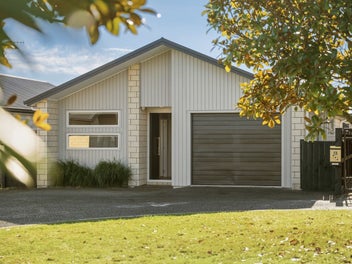 15 Capstan Close, Pyes Pa, Tauranga