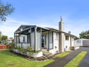 8 Ranfurly Street, Solway, Masterton