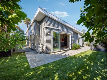 7 City View Terrace, Birkenhead, Auckland