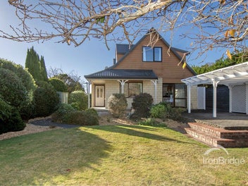 216 Major Hornbrook Road, Mount Pleasant, Christchurch
