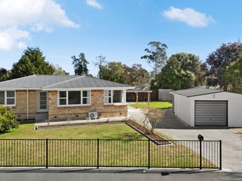 1 Keitha Place, Glenview, Hamilton