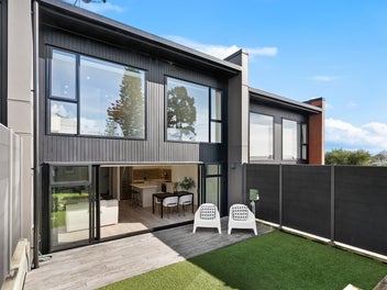 16E Cradock Street, Avondale, Auckland