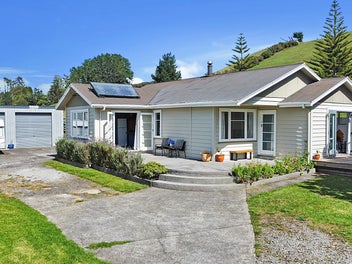 768 Mountain Road, Lepperton, Inglewood