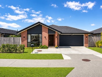 30 Waituarua Drive, Takanini, Auckland