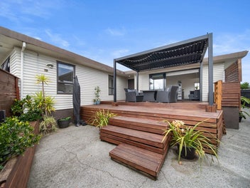 2/28 Christmas Road, Manurewa, Auckland