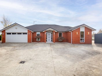 13 Arista Way, Rototuna North, Hamilton