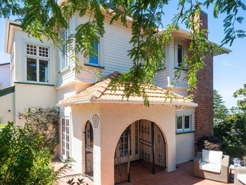 8 Cobden Road, Bluff Hill, Napier