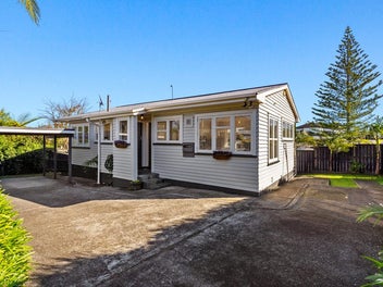 1/15 Stanley Avenue, Milford, Auckland