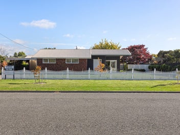 27 Adams Lane, Springlands, Blenheim