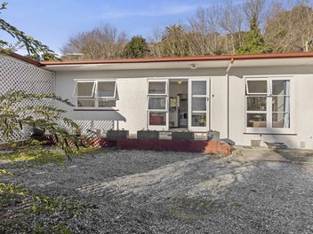 2/37A Tahunanui Drive, Tahunanui, Nelson