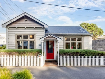 152 Russell Terrace, Berhampore, Wellington