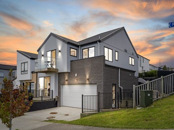 51 Pohewa Road, Silverdale, Silverdale