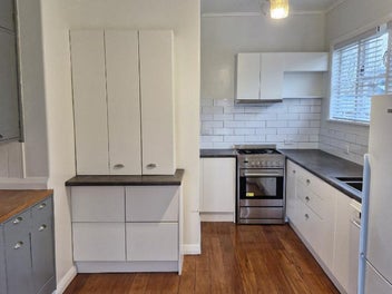 11 Clovelly Street, Brooklands, New Plymouth