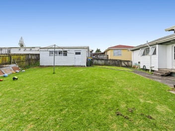 104 Hyperion Drive, Randwick Park, Auckland