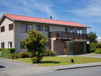 2 Takahe Drive, South Bay, Kaikoura