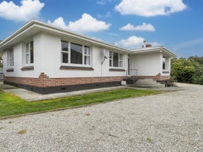 39 Huron Street, East Gore, Gore