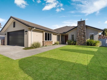 37 Searle Drive, Patumahoe, Pukekohe