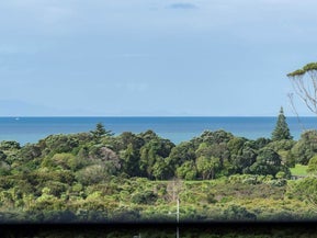 19 Humenga Place, Long Bay, Auckland