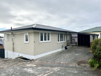15B Rishworth Avenue, Stanmore Bay, Whangaparaoa