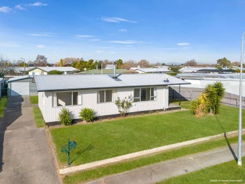 17 Tait Drive, Greenmeadows, Napier